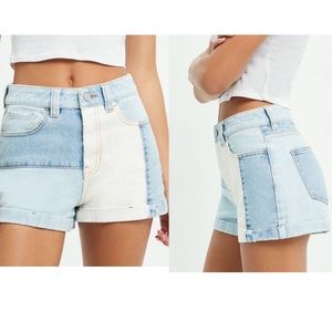 Pacsun blue and white mom shorts